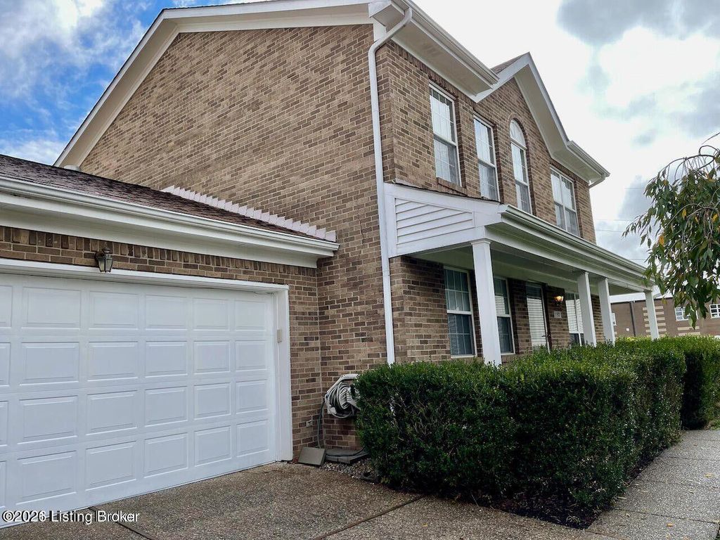 Photo of 11901 Anoka Ct, Louisville, KY 40245 (MLS # 1709552)