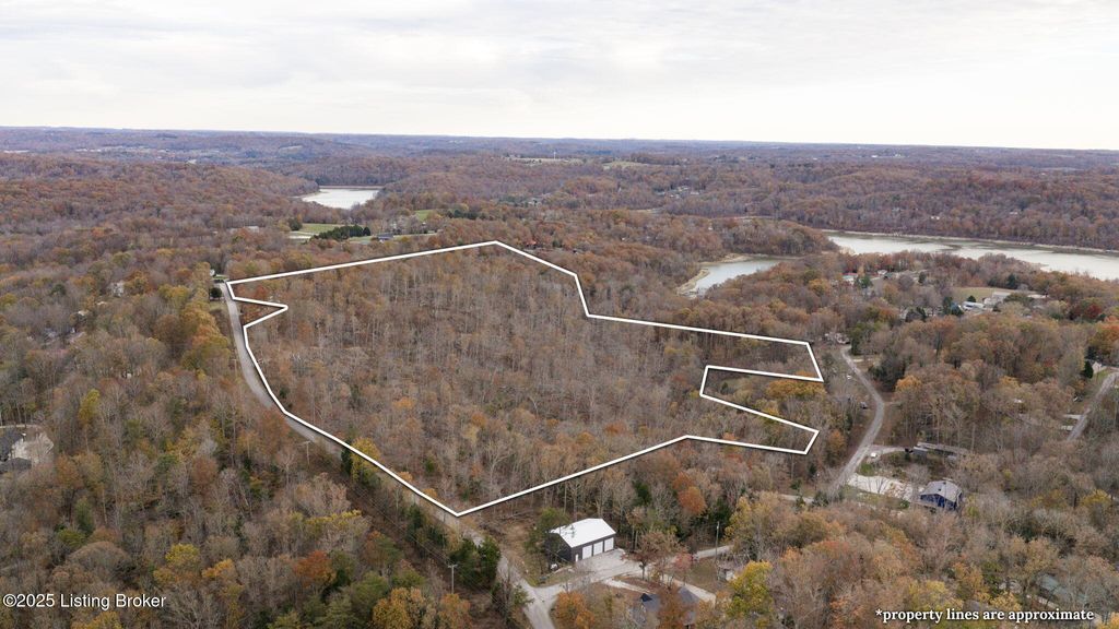 Photo of 3745 Rocky Hill Est Rd, Clarkson, KY 42726 (MLS # 1704528)