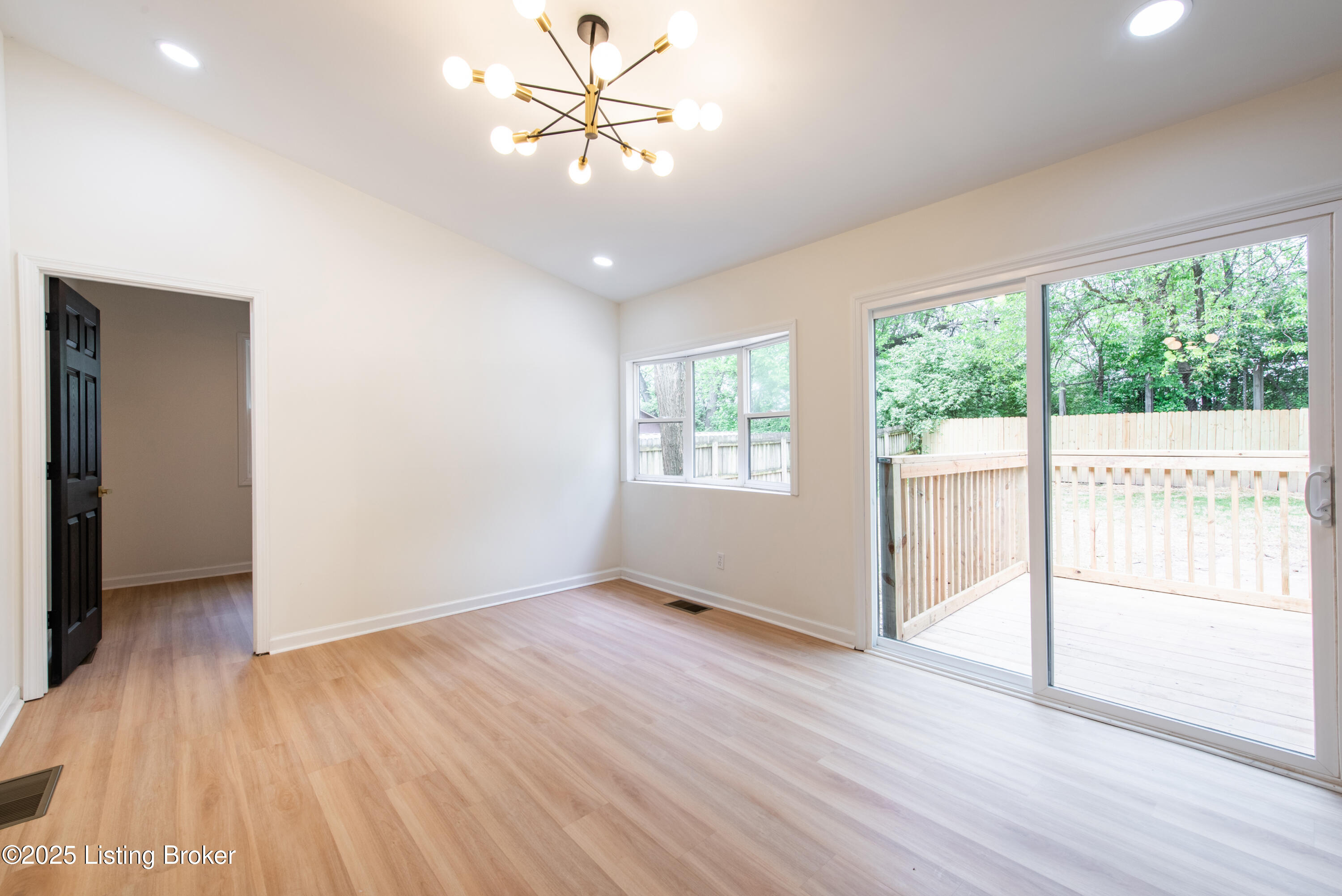 3433 Glendale Ave, Louisville, Pennsylvania image 24
