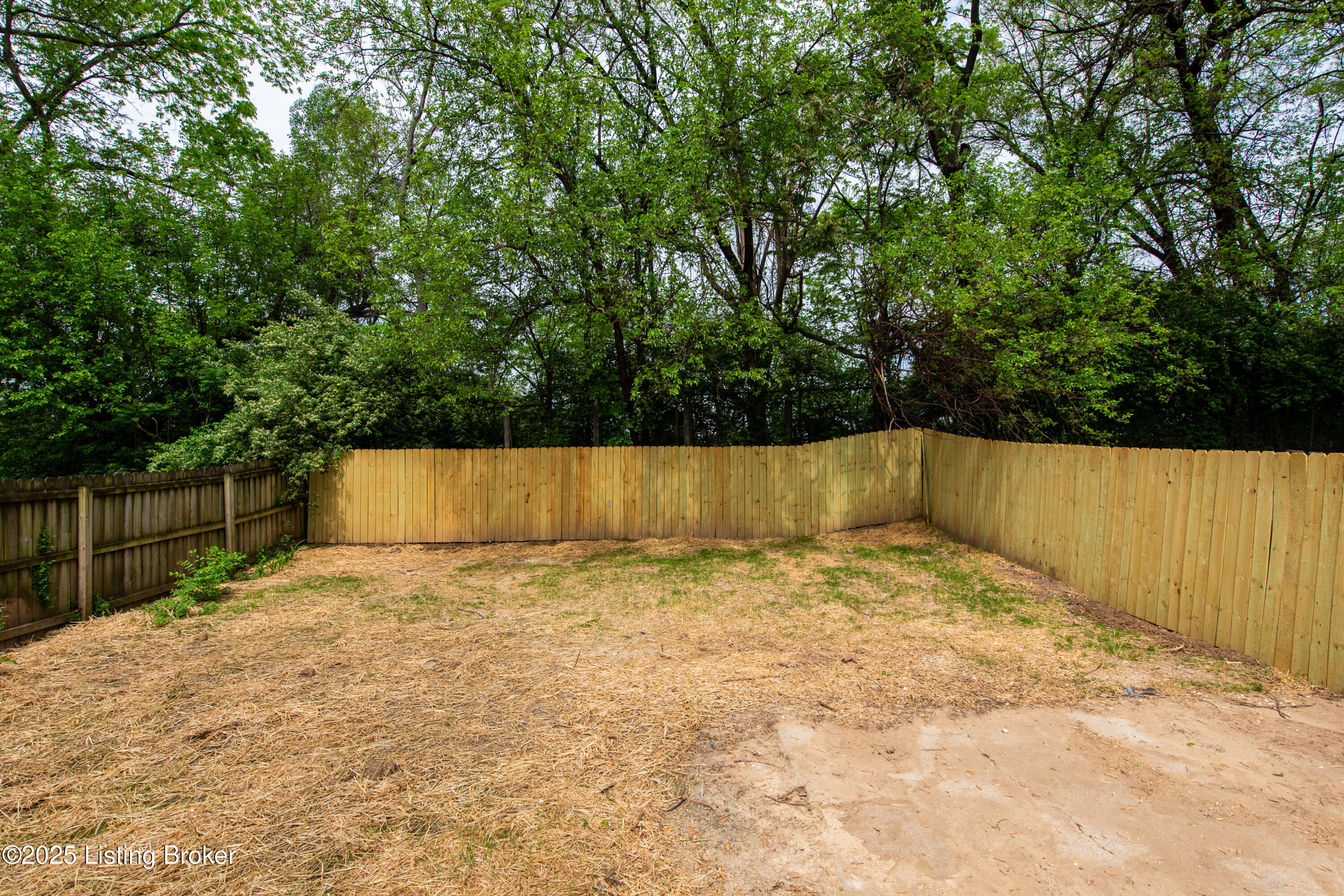 3433 Glendale Ave, Louisville, Pennsylvania image 27