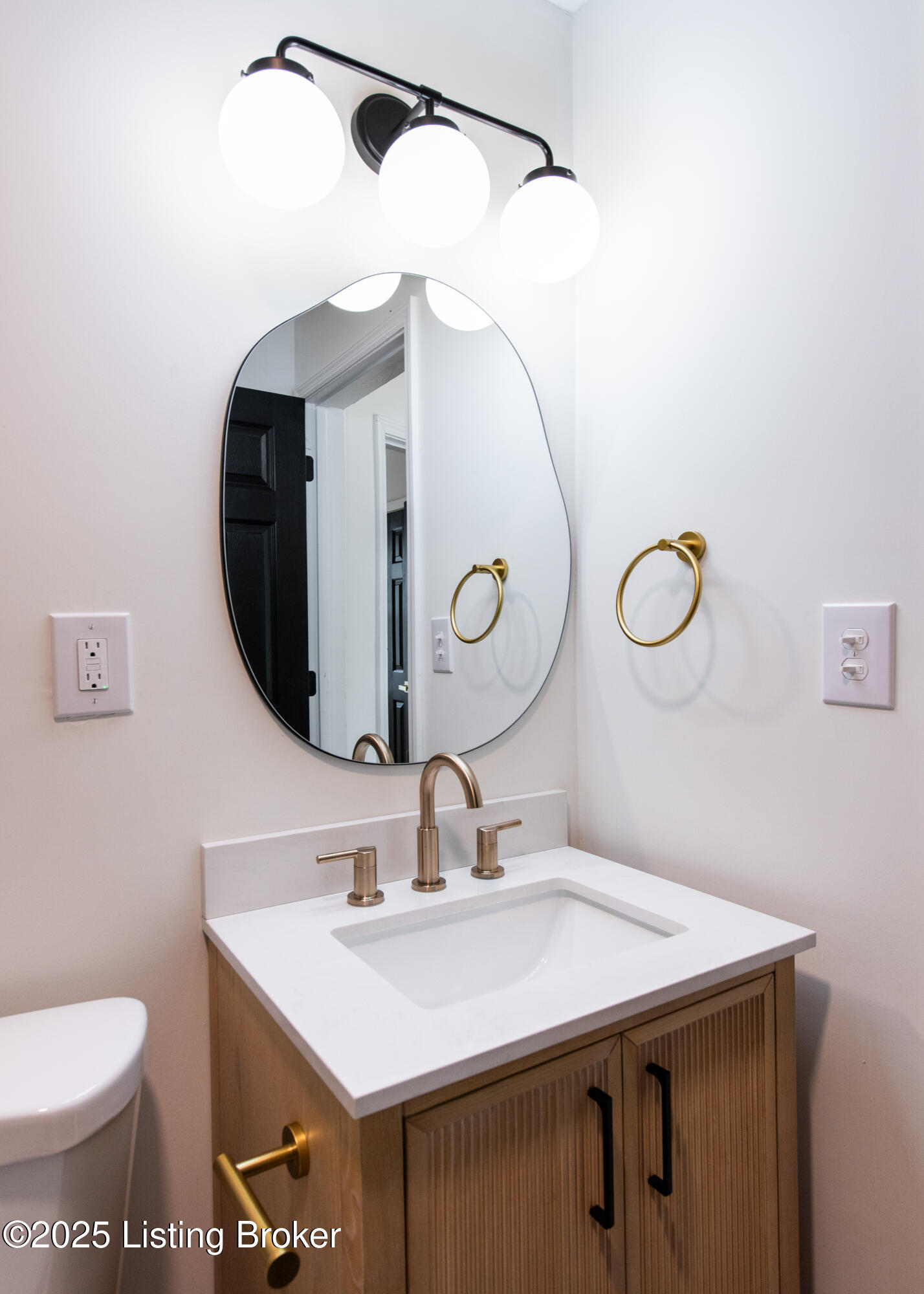 3433 Glendale Ave, Louisville, Pennsylvania image 18
