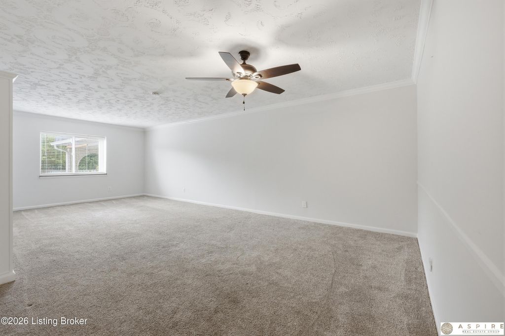 Photo of 4825 Sherburn Ln #104B, Louisville, KY 40207 (MLS # 1716449)