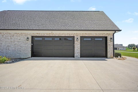 Tiny photo for 186 Alyssa Way, Fisherville, KY 40023 (MLS # 1729397)