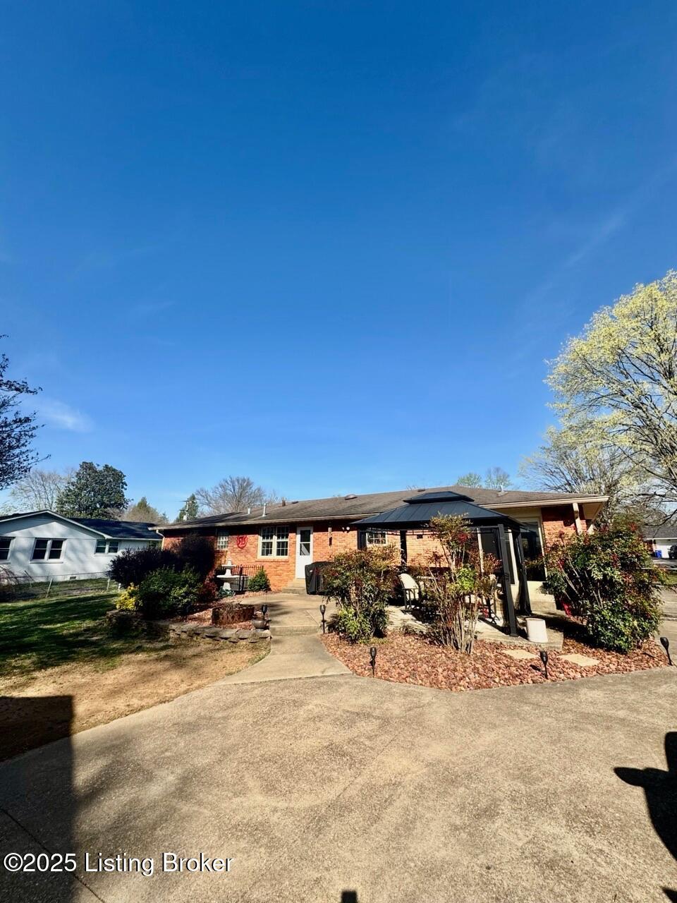 2725 Mohawk Dr, Bowling Green, Kentucky image 9