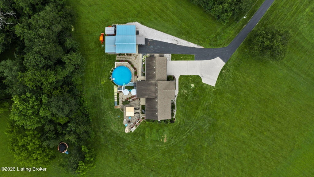 Photo of 4881 Sportsman Lake Rd, Elizabethtown, KY 42701 (MLS # 1725918)