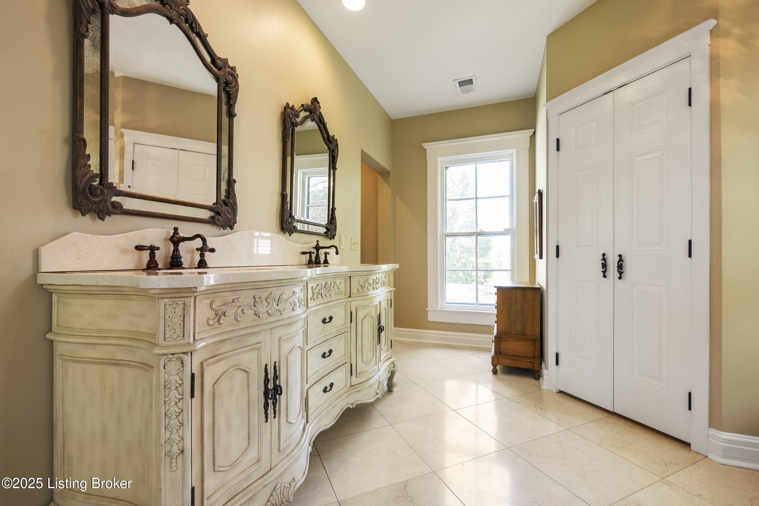 12005 Hunting Crest Dr, Prospect, Pennsylvania image 34
