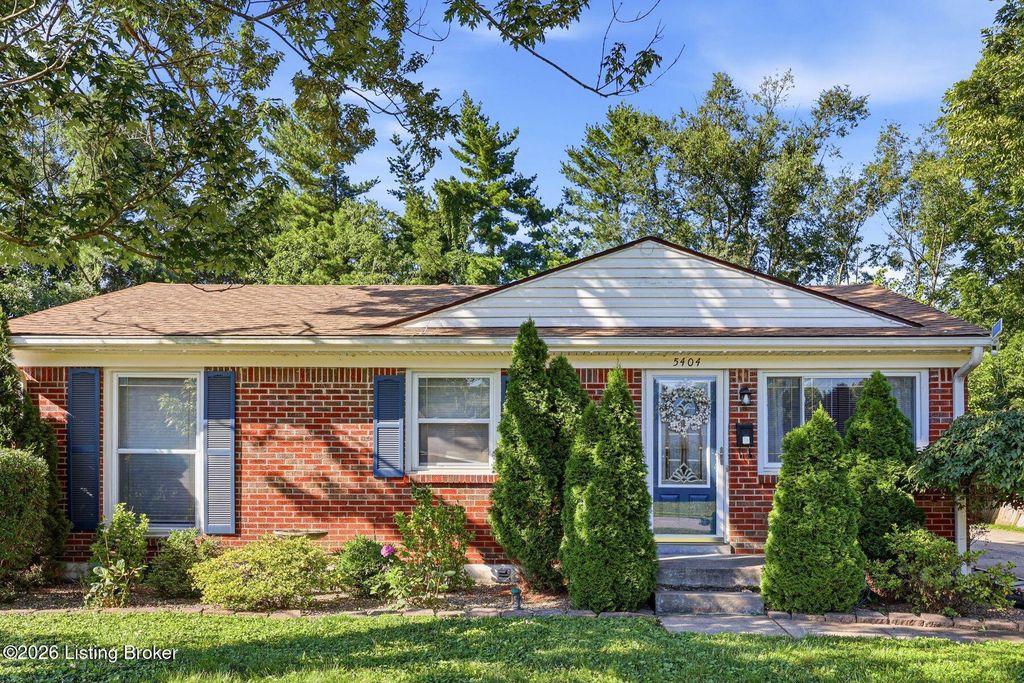 Photo of 5404 Rayburn Rd, Louisville, KY 40272 (MLS # 1720678)