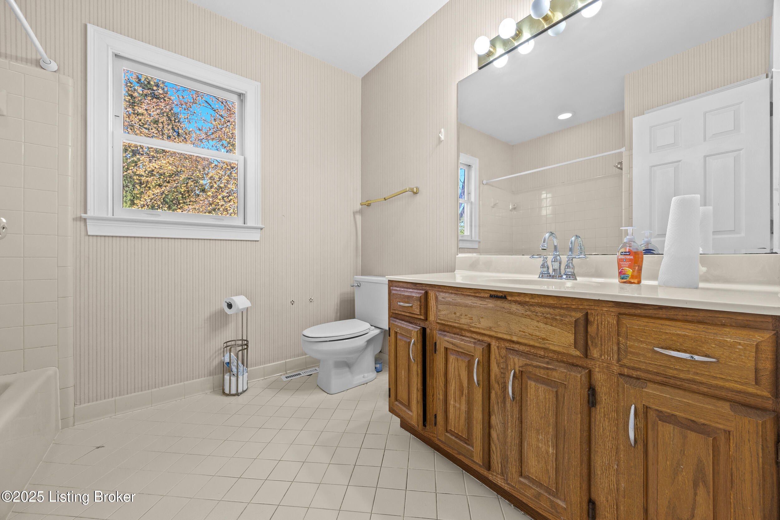 5706 Timber Ridge Dr, Prospect, Pennsylvania image 44