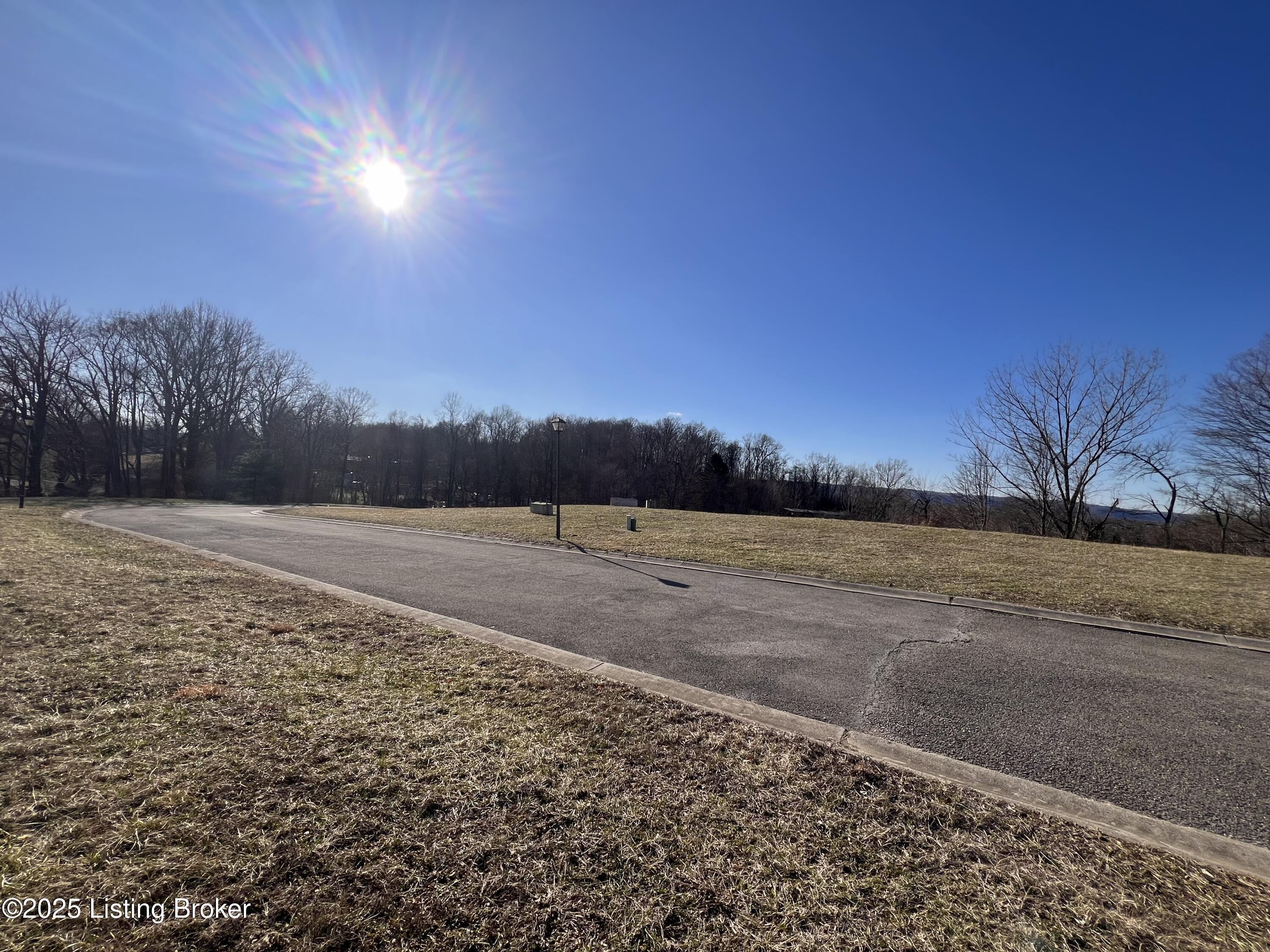 4515 E Pages Ln, Louisville, Kentucky image 4