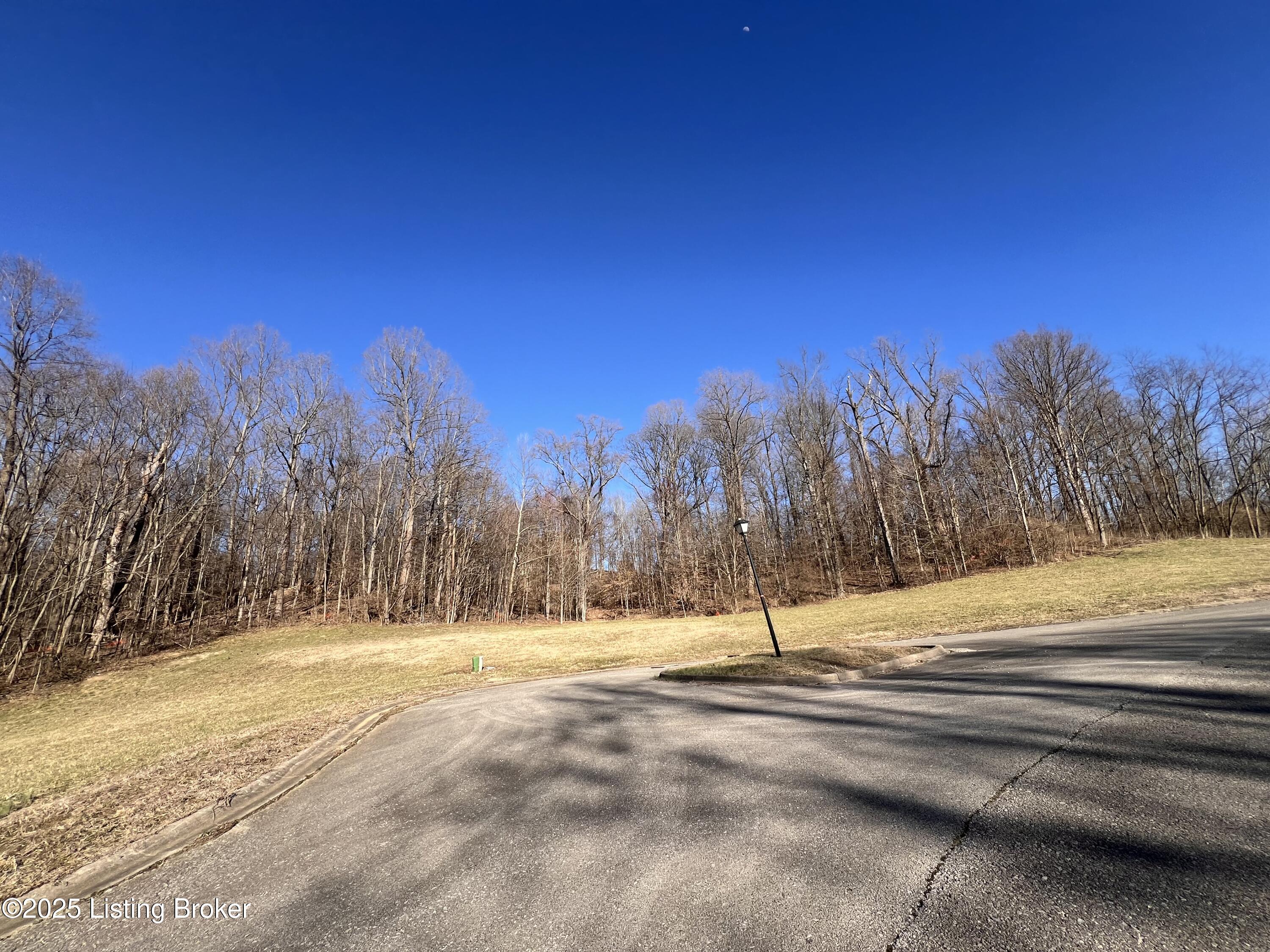 4515 E Pages Ln, Louisville, Kentucky image 5