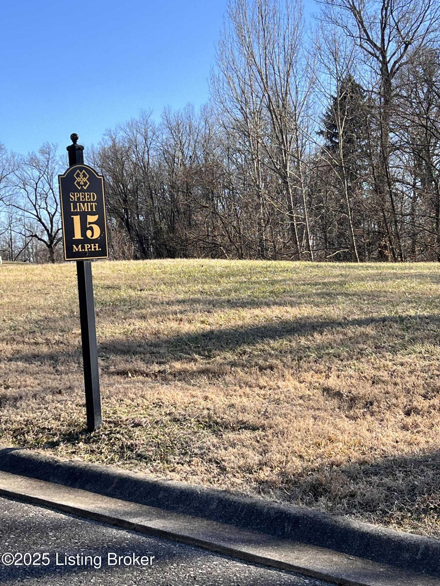 4515 E Pages Ln, Louisville, Kentucky image 12