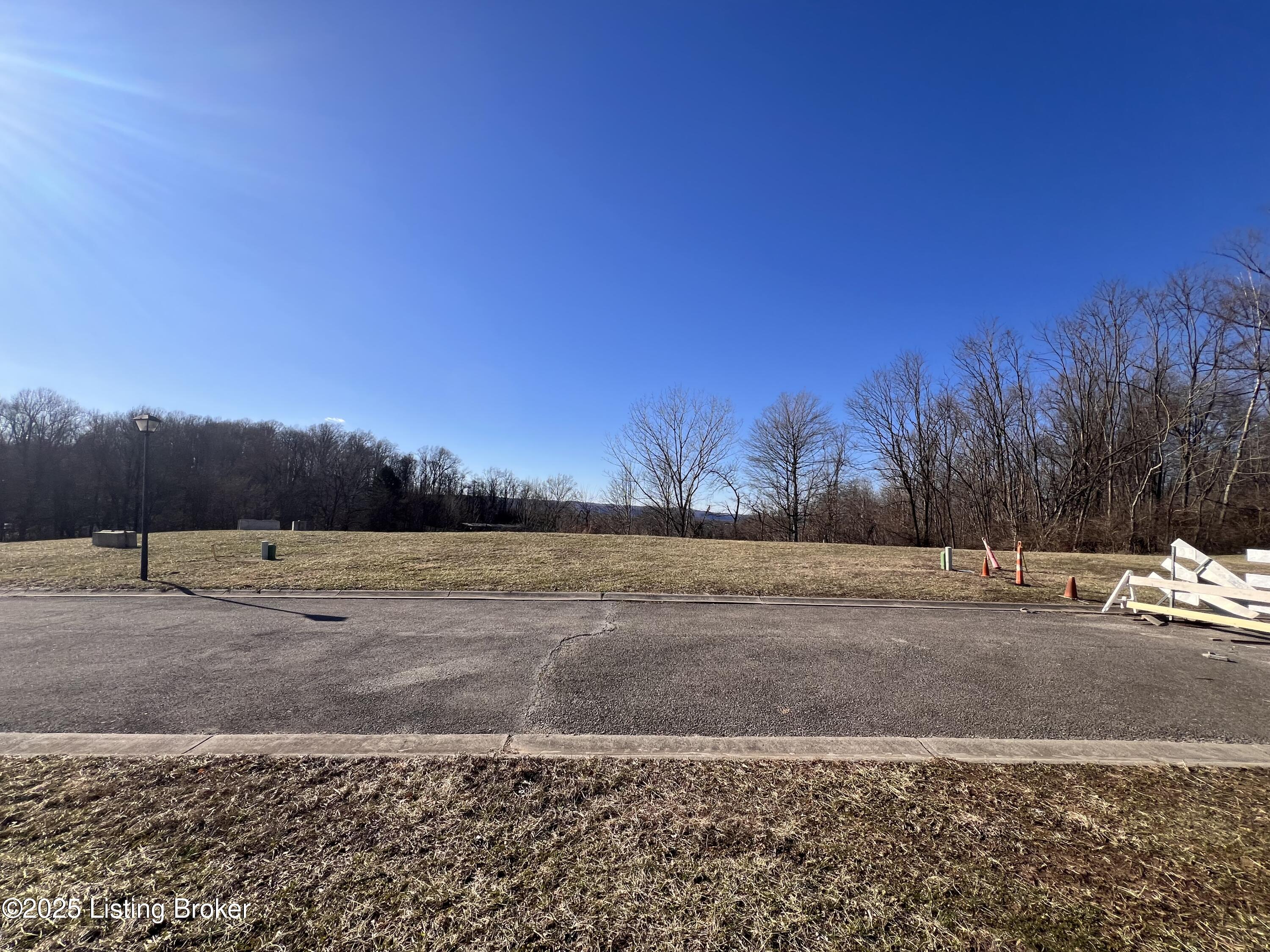4515 E Pages Ln, Louisville, Kentucky image 3