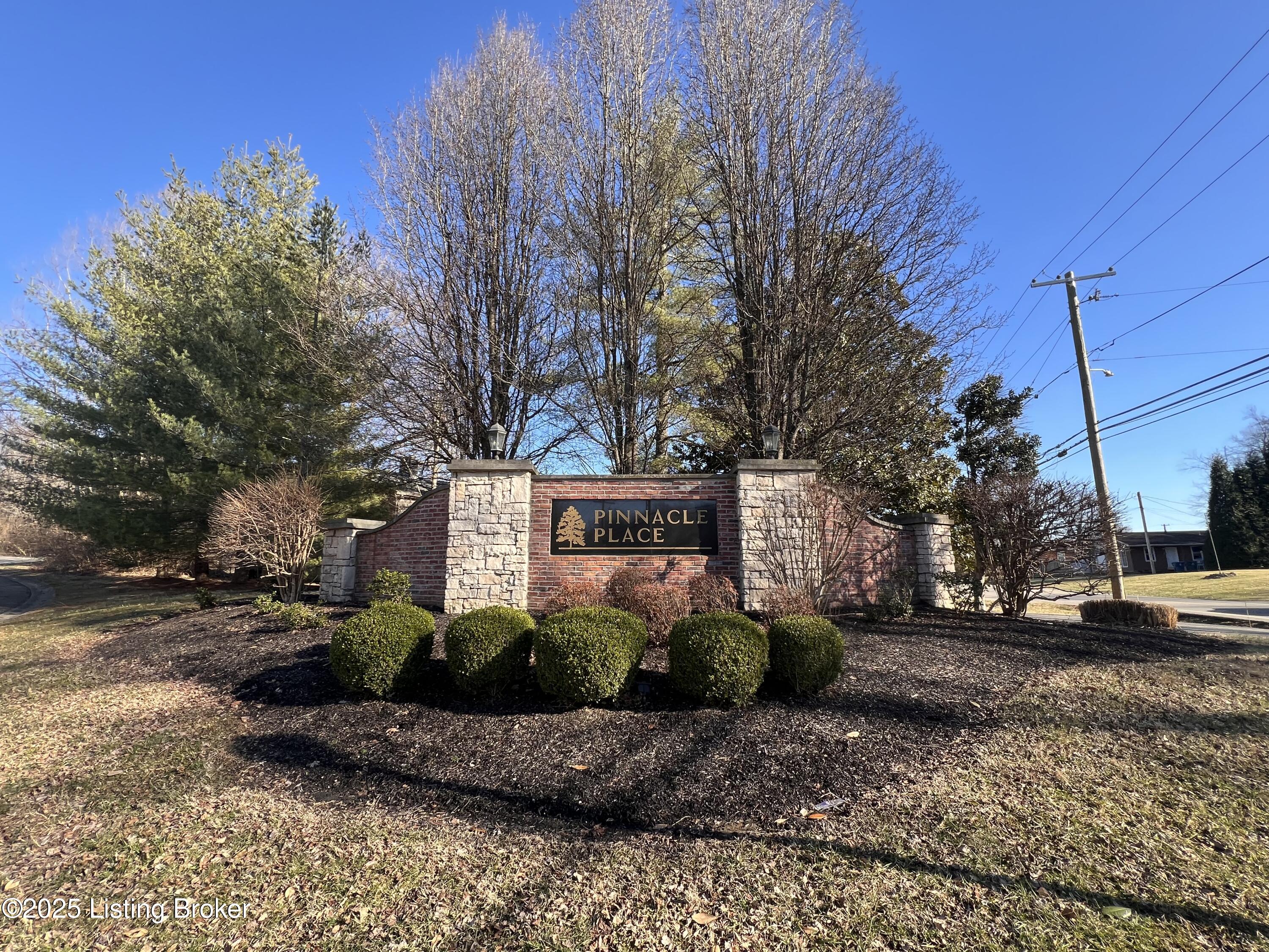 4515 E Pages Ln, Louisville, Kentucky image 13