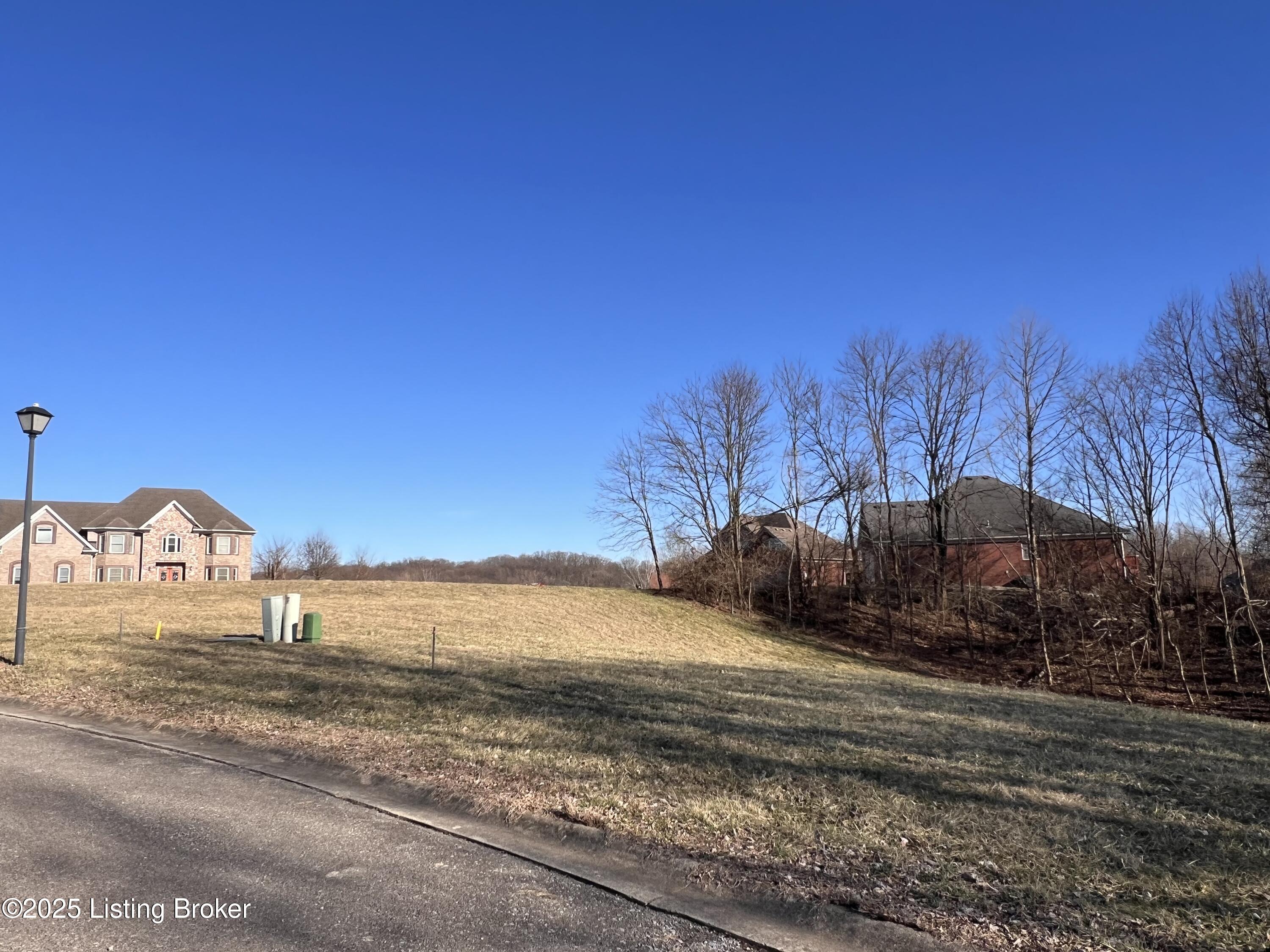 4515 E Pages Ln, Louisville, Kentucky image 6