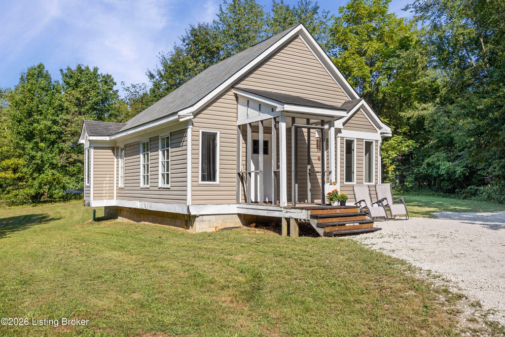 Photo of 7775 Golden Davis Rd, New Salisbury, IN 47161 (MLS # 1729562)