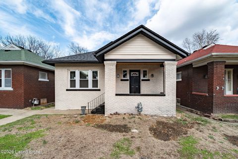 Photo of 3 Eutropia Ct, Louisville, KY 40208 (MLS # 1709499)