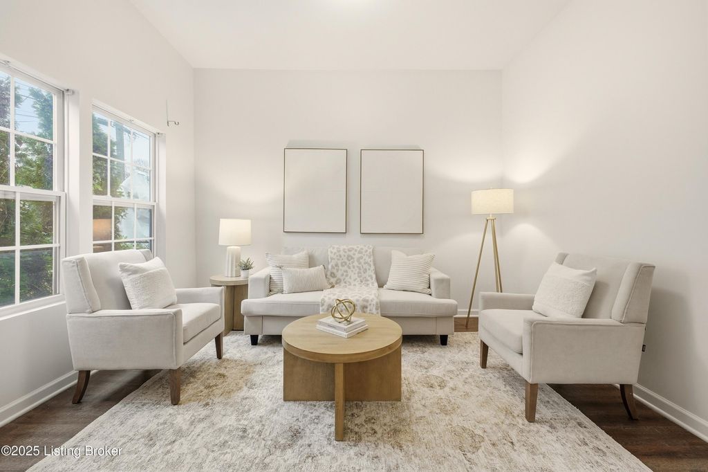 Photo of 132 William St, Louisville, KY 40206 (MLS # 1705163)