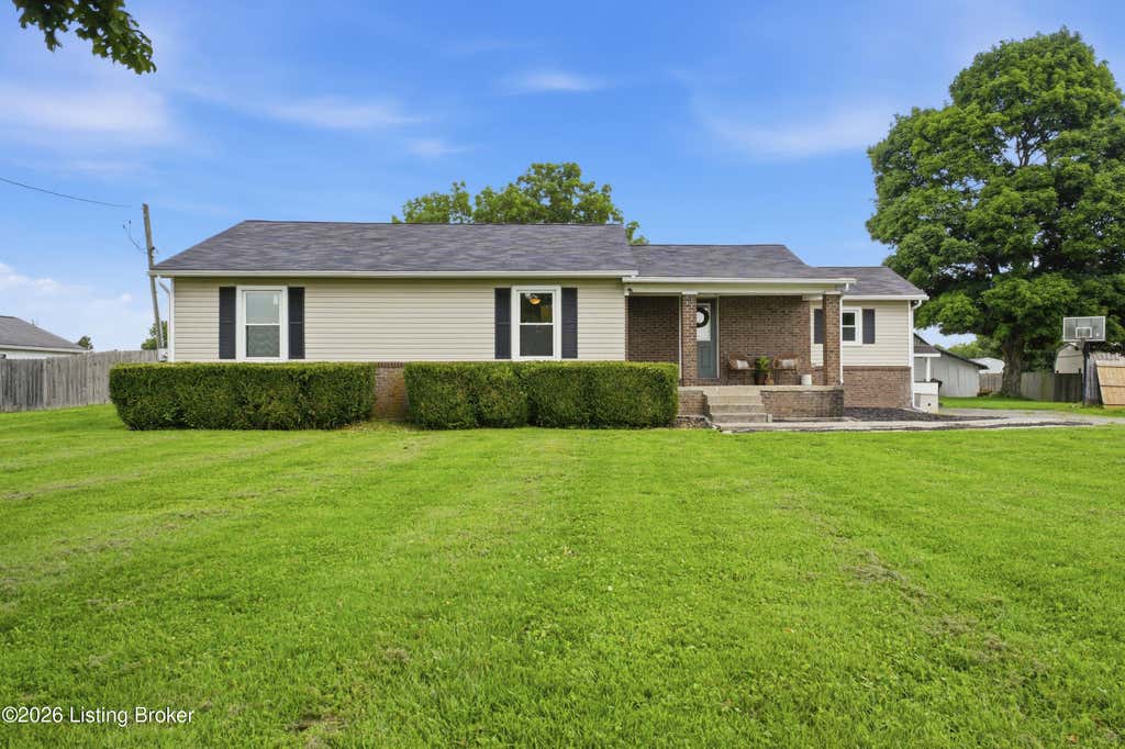 Photo of 601 John Henry Rd, Taylorsville, KY 40071 (MLS # 1725311)