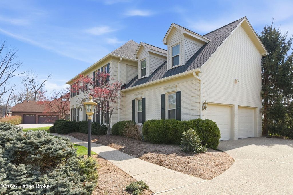 Photo of 6905 Cabot Ct, Prospect, KY 40059 (MLS # 1713073)