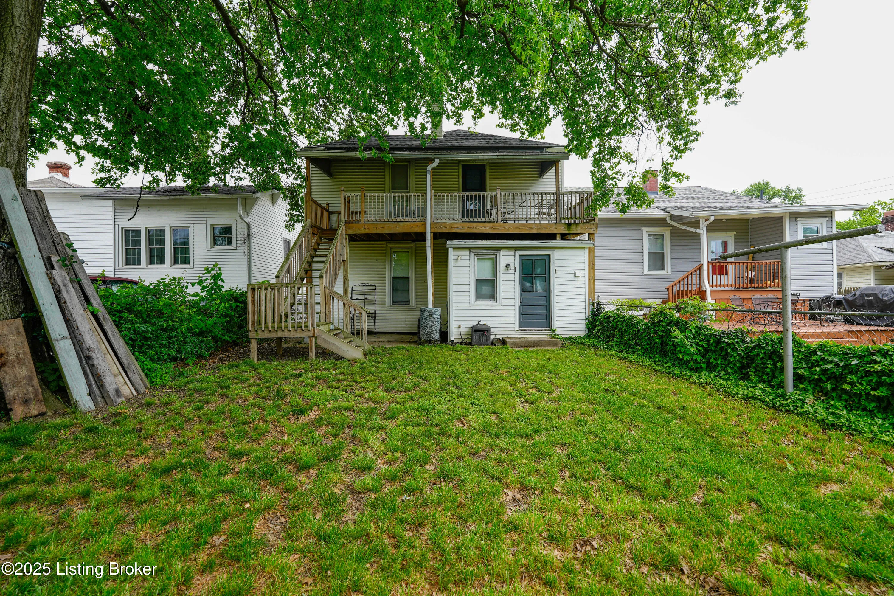 Louisville, Kentucky 40214, United States, 2 Bedrooms Bedrooms, ,1 BathroomBathrooms,Residential,Active,190591