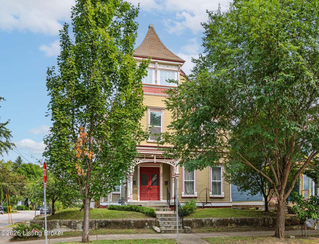 Photo of 1401 Morton Ave, Louisville, KY 40204 (MLS # 1724694)
