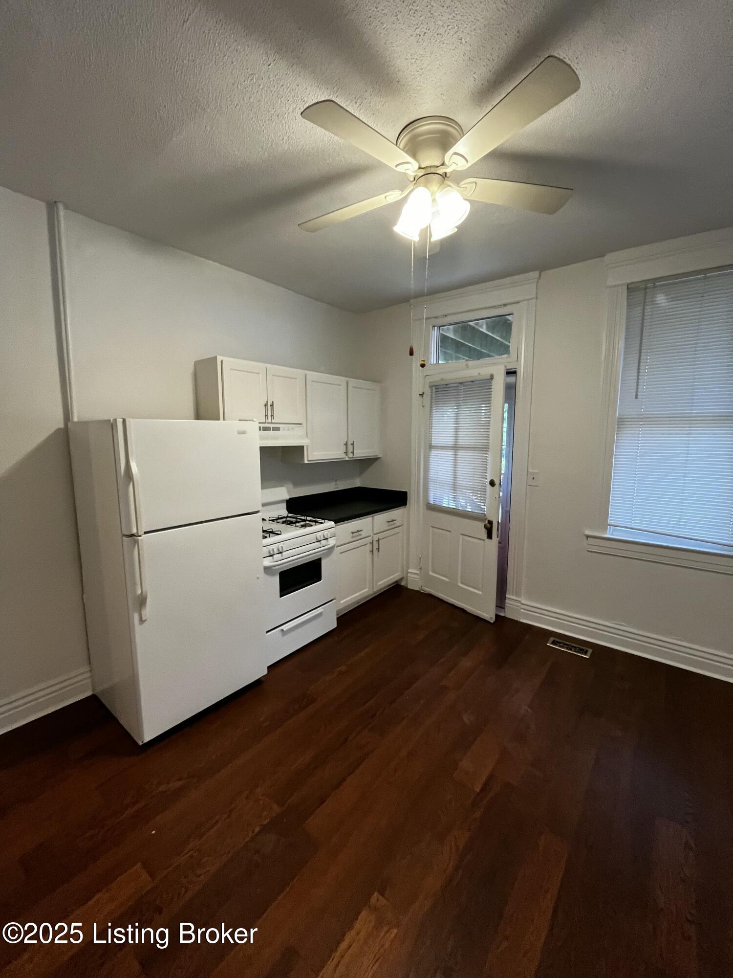 2228 Glenmary Ave #205, Louisville, Pennsylvania image 16
