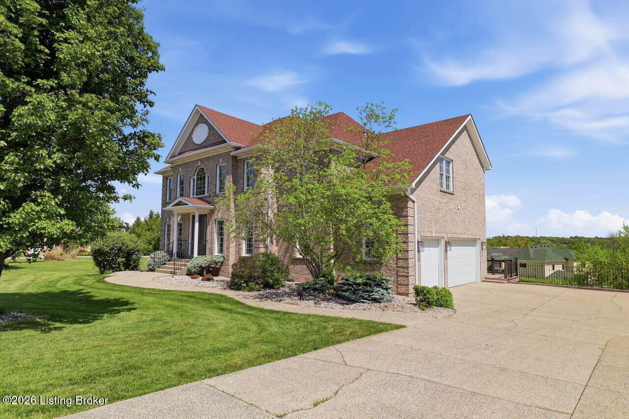 3907 Clarke Pointe Ct