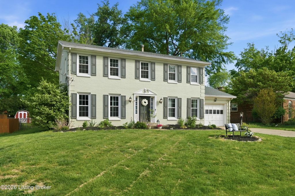 Photo of 9205 Axminster Dr, Jeffersontown, KY 40299 (MLS # 1715176)