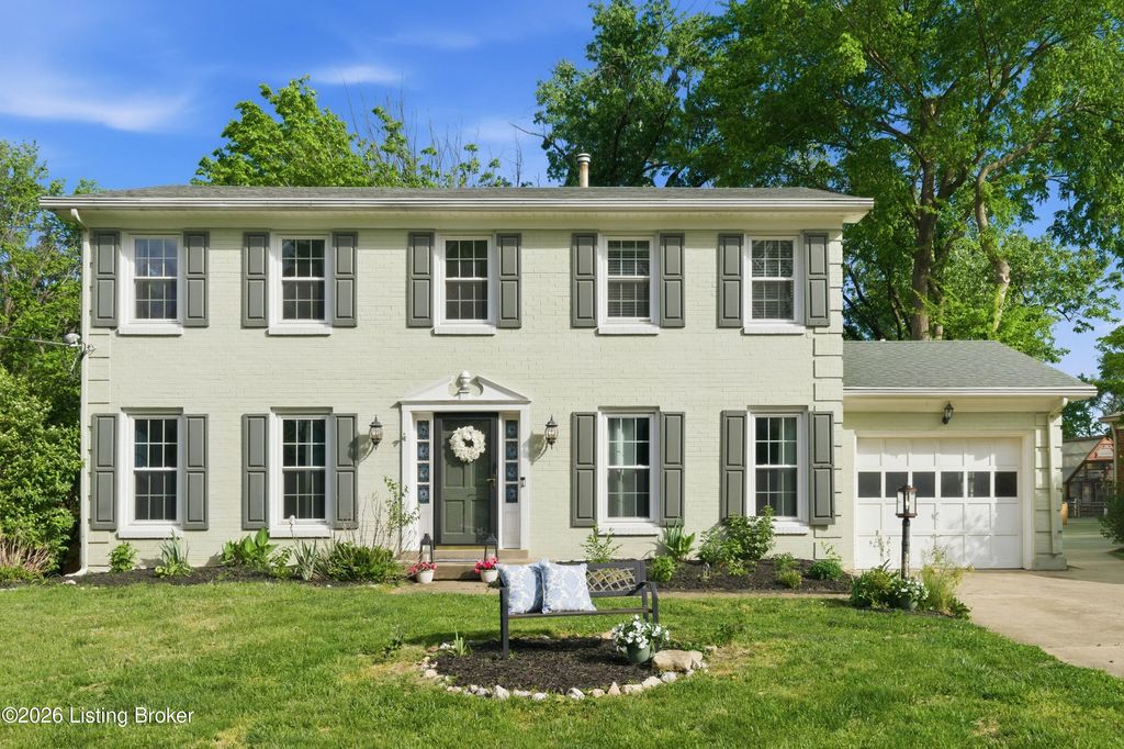 Photo of 9205 Axminster Dr, Jeffersontown, KY 40299 (MLS # 1715176)