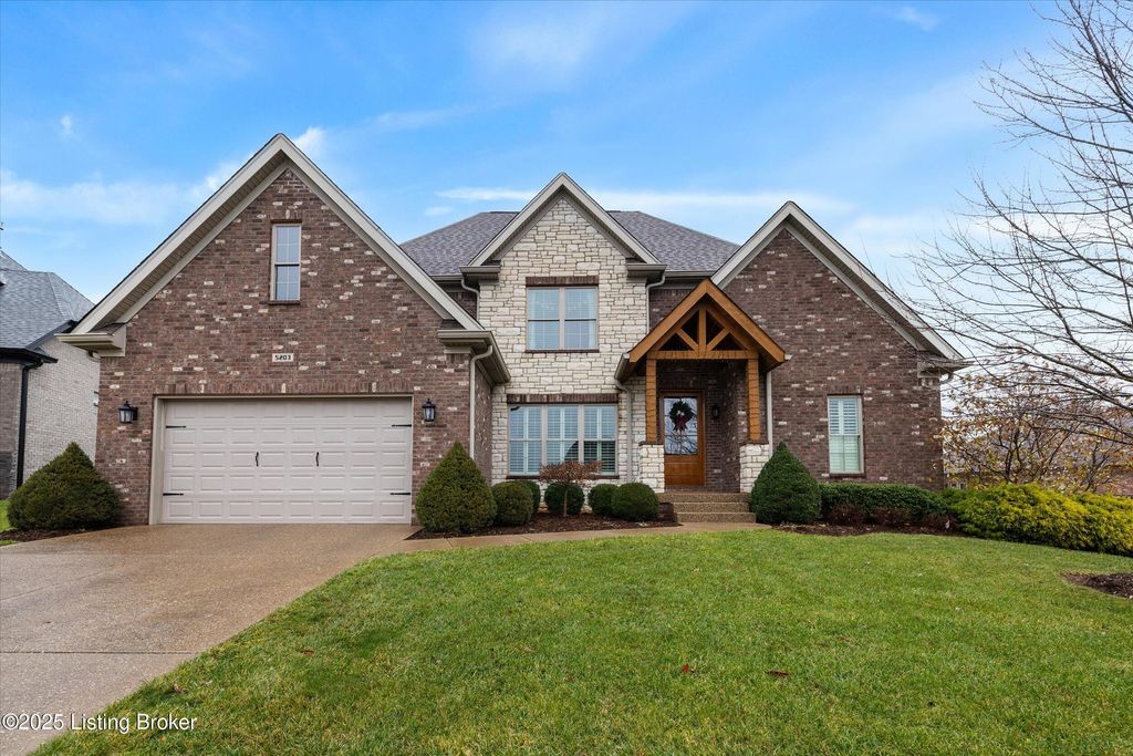 Photo of 5203 Rock Ridge Dr, Louisville, KY 40241 (MLS # 1705175)