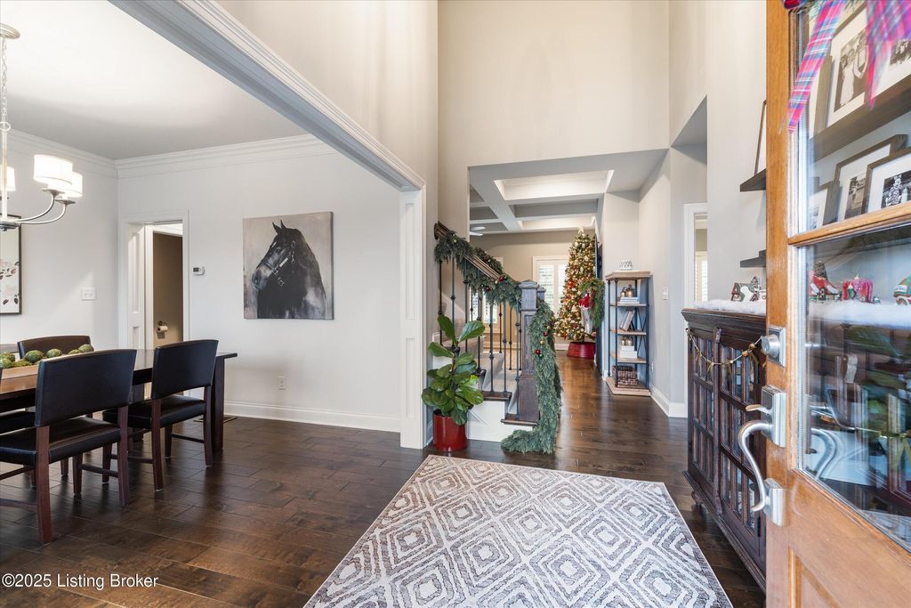 Photo of 5203 Rock Ridge Dr, Louisville, KY 40241 (MLS # 1705175)