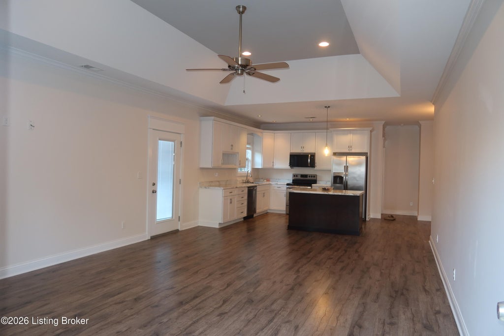 Photo of 1511 E Crystal Dr # A, La Grange, KY 40031 (MLS # 1731452)