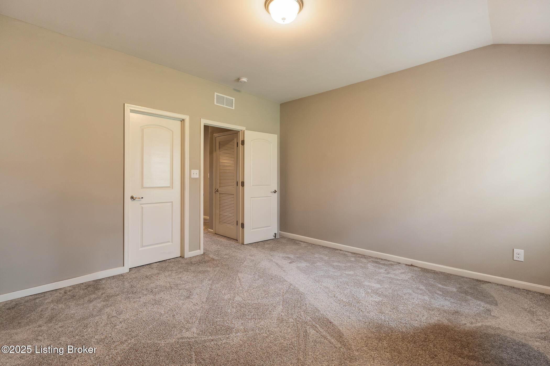 6803 Park Vista Way, Louisville, Kentucky image 48