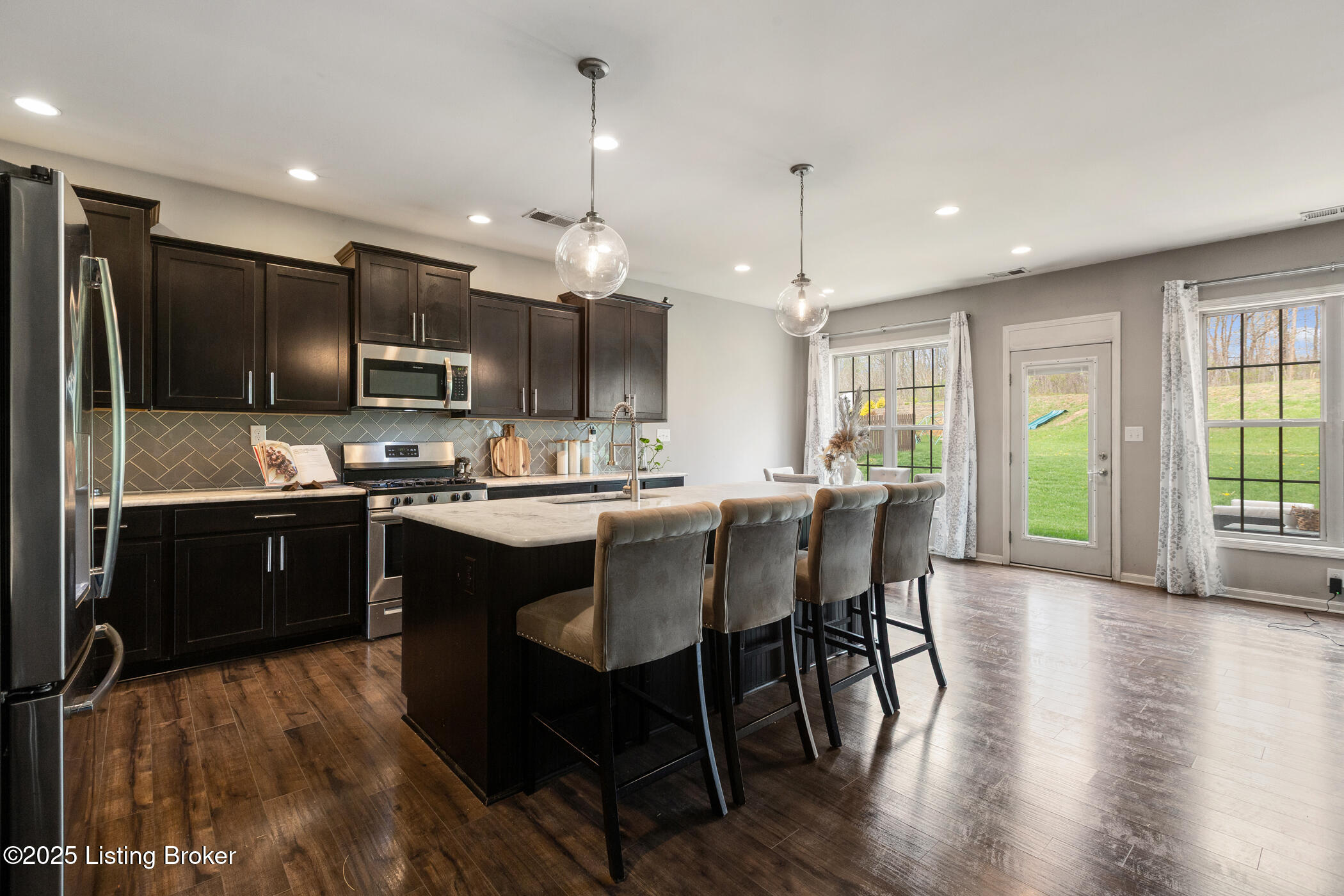 6803 Park Vista Way, Louisville, Kentucky image 15