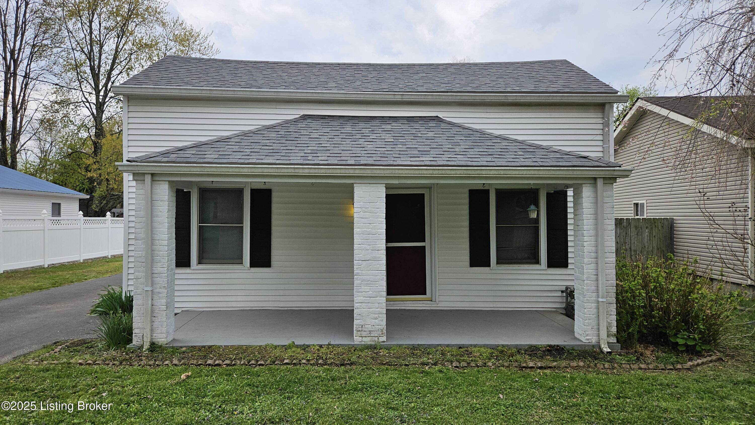 1250 Vim Dr, Louisville, Pennsylvania image 4