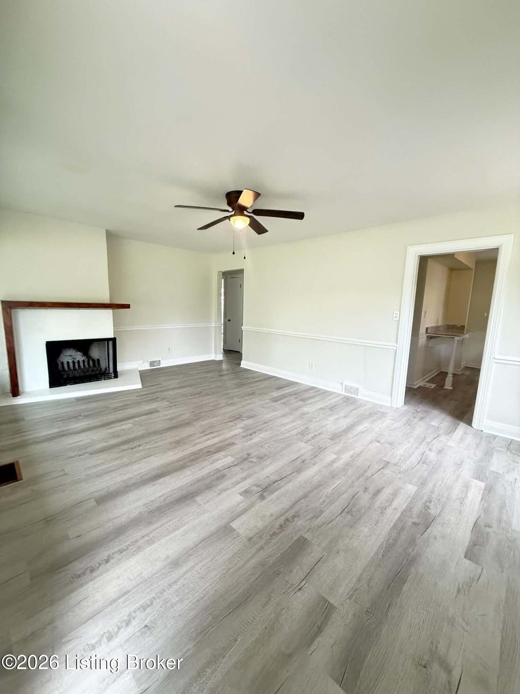 Photo of 2910 Westfield Rd, Louisville, KY 40220 (MLS # 1719789)