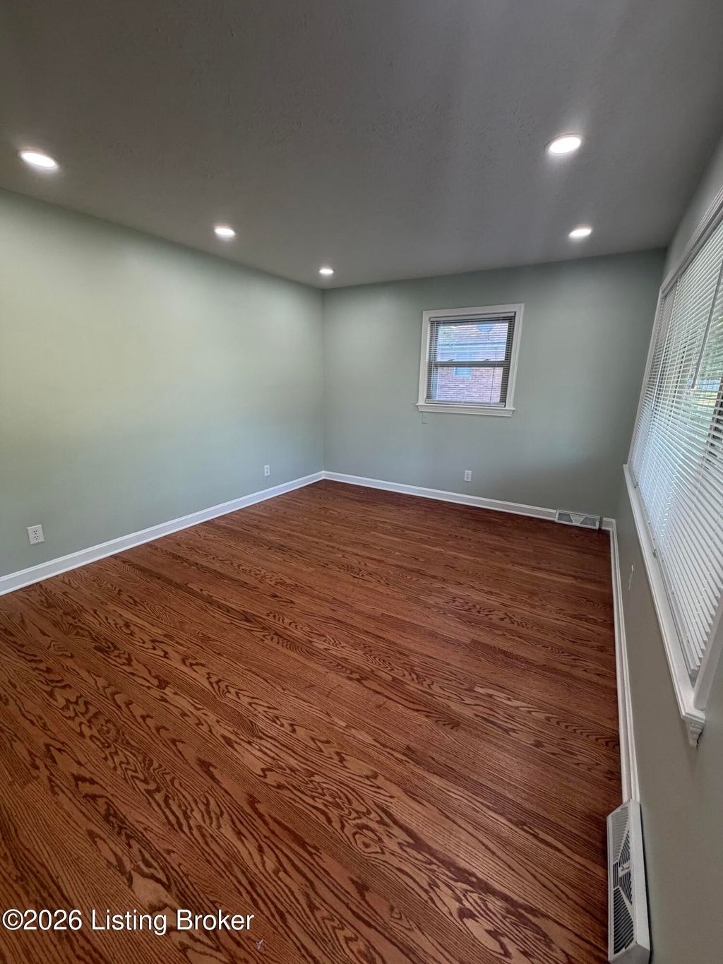 Photo of 3213 Hikes Ln, Louisville, KY 40220 (MLS # 1715646)