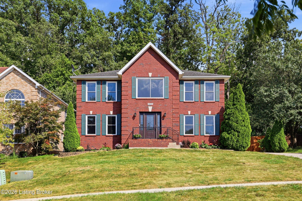 Photo of 4003 Landherr Dr, Louisville, KY 40299 (MLS # 1728321)