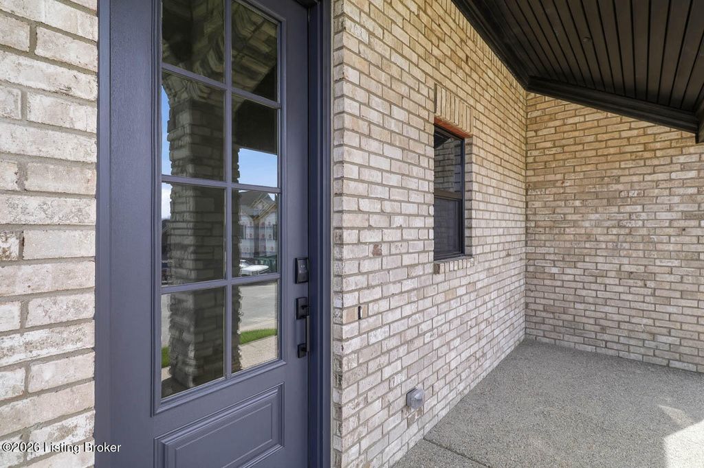 Photo of 16707 Bisley Pl, Louisville, KY 40245 (MLS # 1712699)