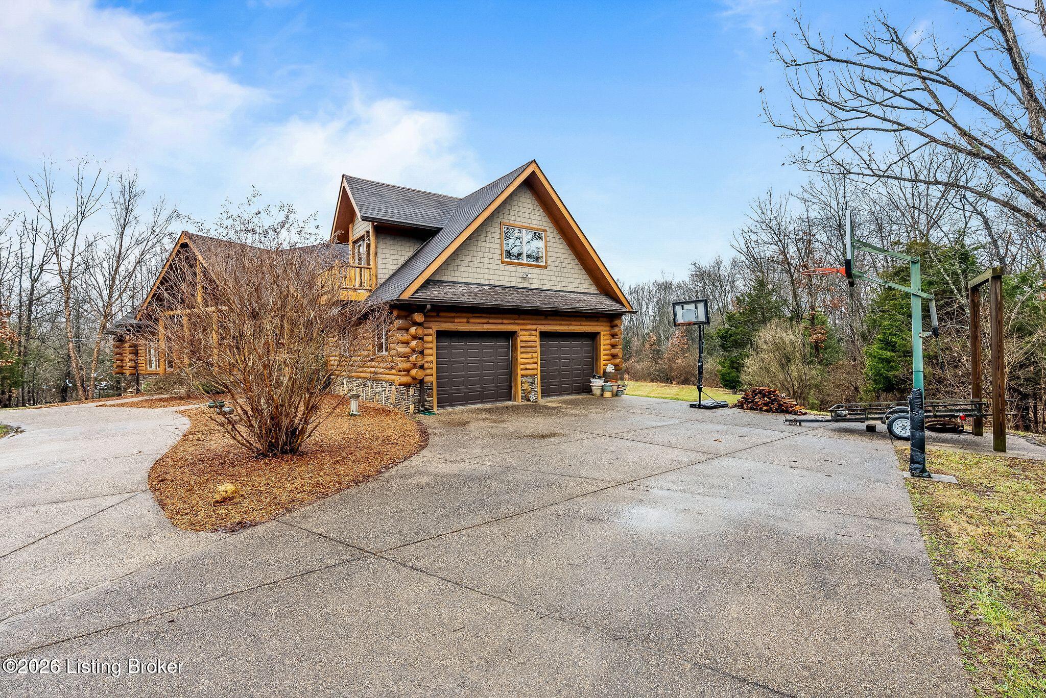 La Grange, Kentucky, 40031, United States, 5 Bedrooms Bedrooms, ,4 BathroomsBathrooms,Residential,Active,2026008
