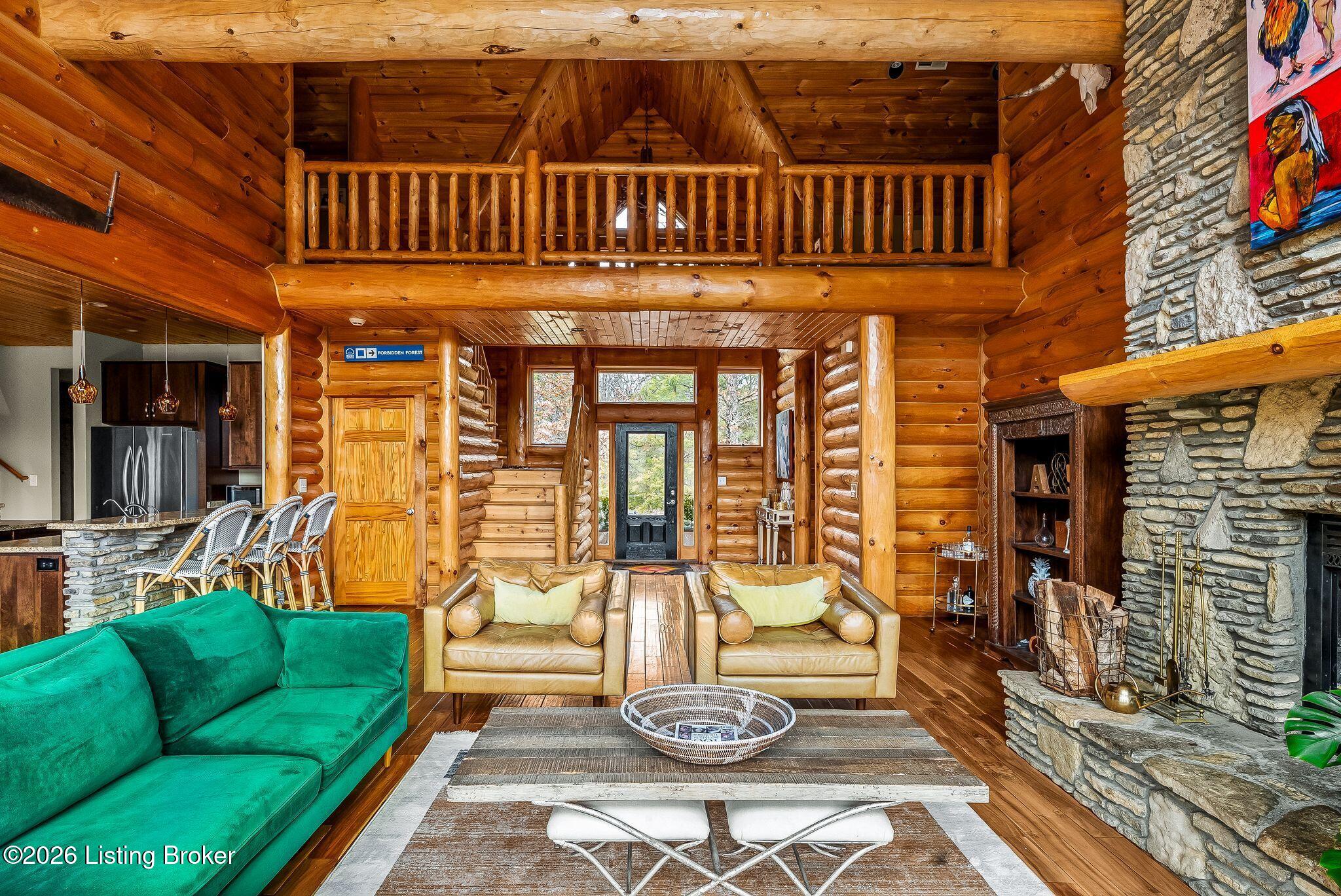 La Grange, Kentucky, 40031, United States, 5 Bedrooms Bedrooms, ,4 BathroomsBathrooms,Residential,Active,2026008