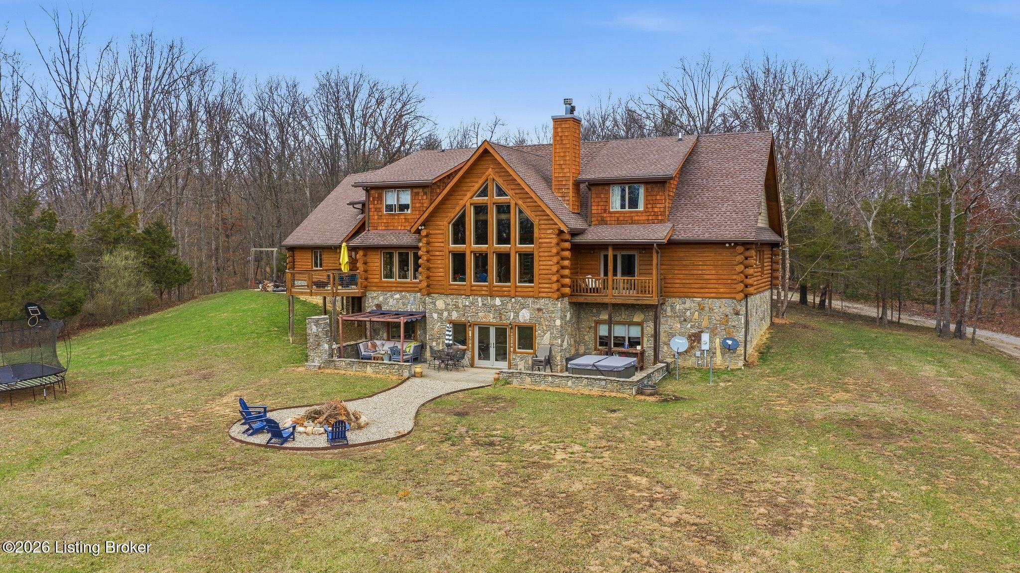 La Grange, Kentucky, 40031, United States, 5 Bedrooms Bedrooms, ,4 BathroomsBathrooms,Residential,Active,2026008