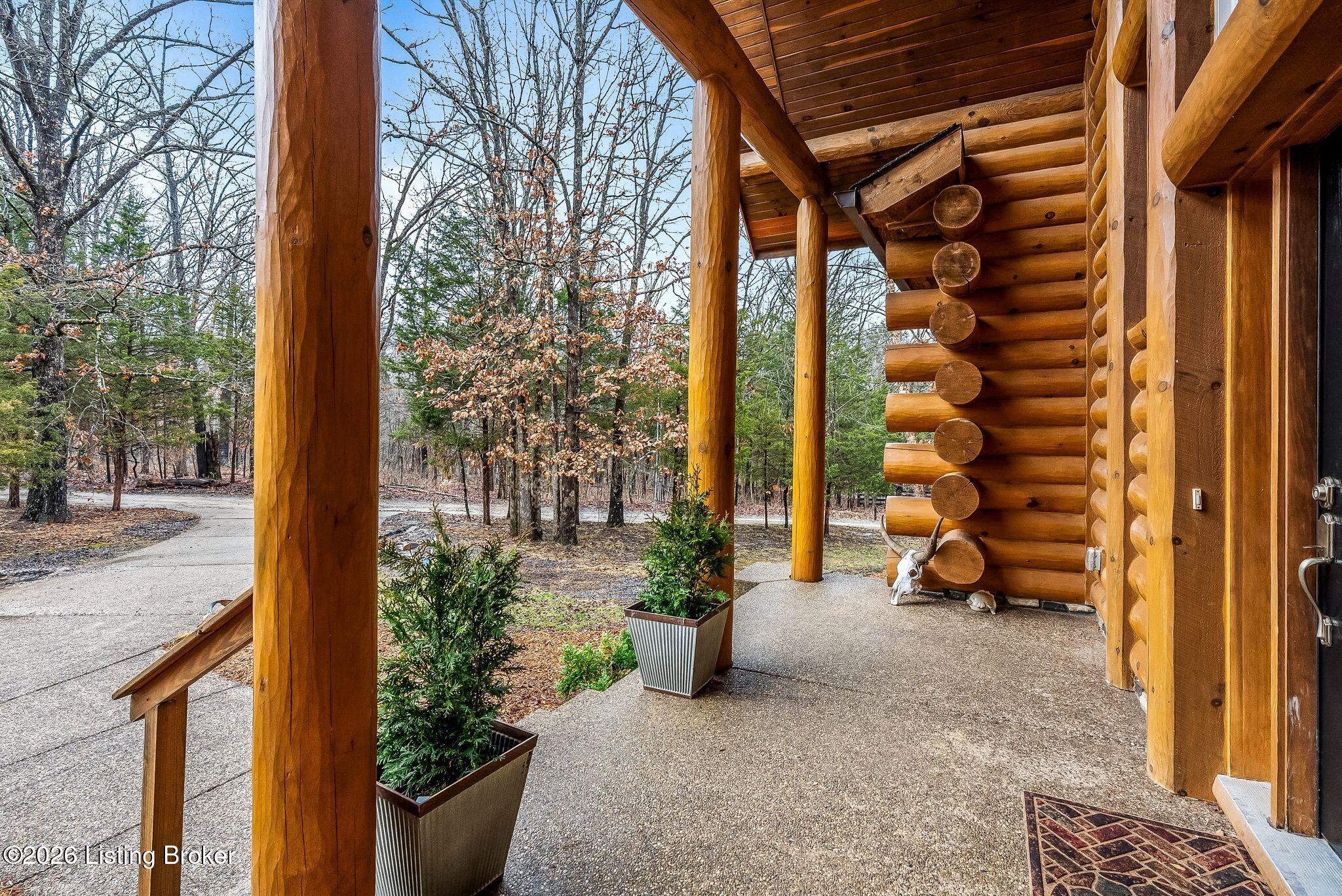 La Grange, Kentucky, 40031, United States, 5 Bedrooms Bedrooms, ,4 BathroomsBathrooms,Residential,Active,2026008