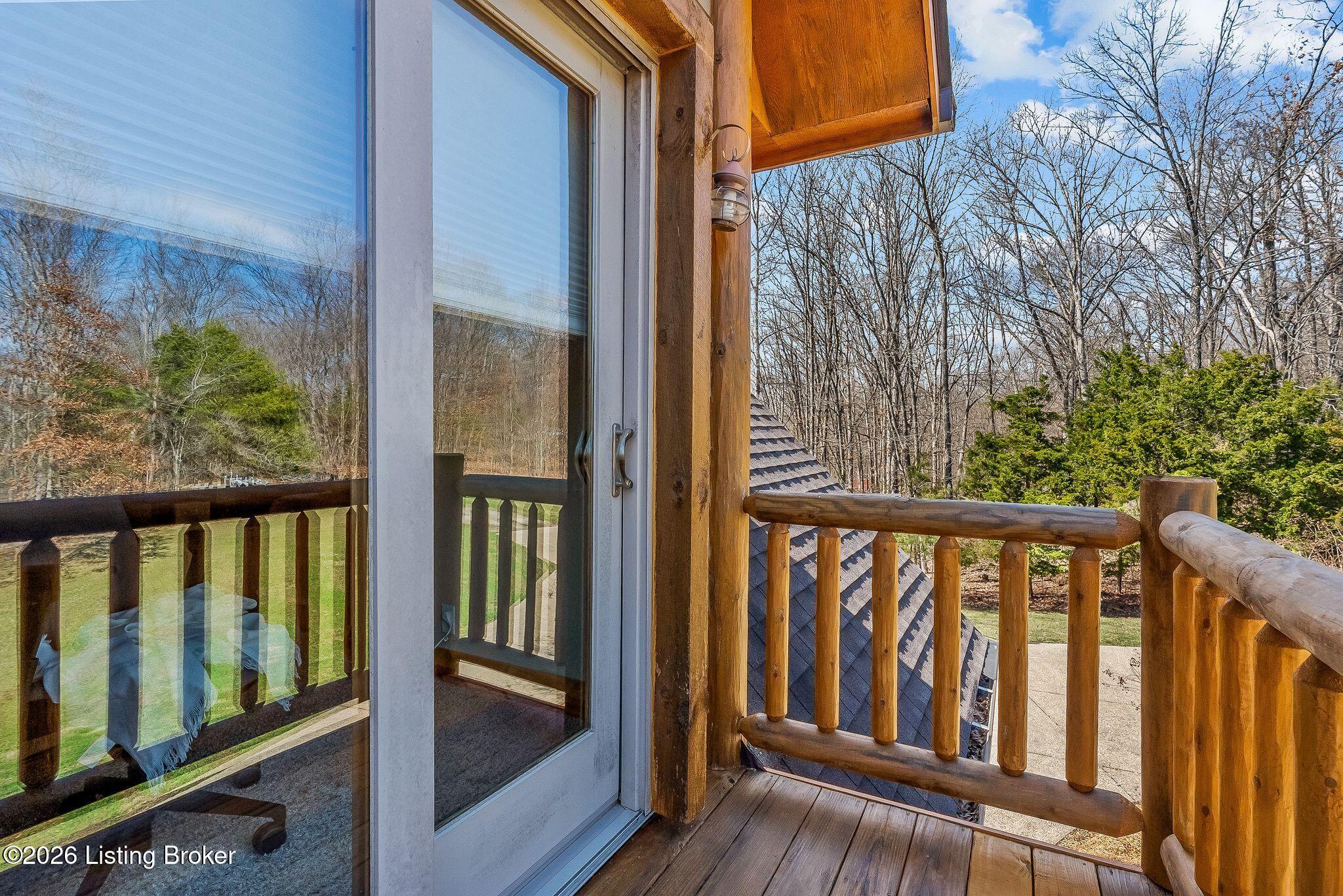 La Grange, Kentucky, 40031, United States, 5 Bedrooms Bedrooms, ,4 BathroomsBathrooms,Residential,Active,2026008