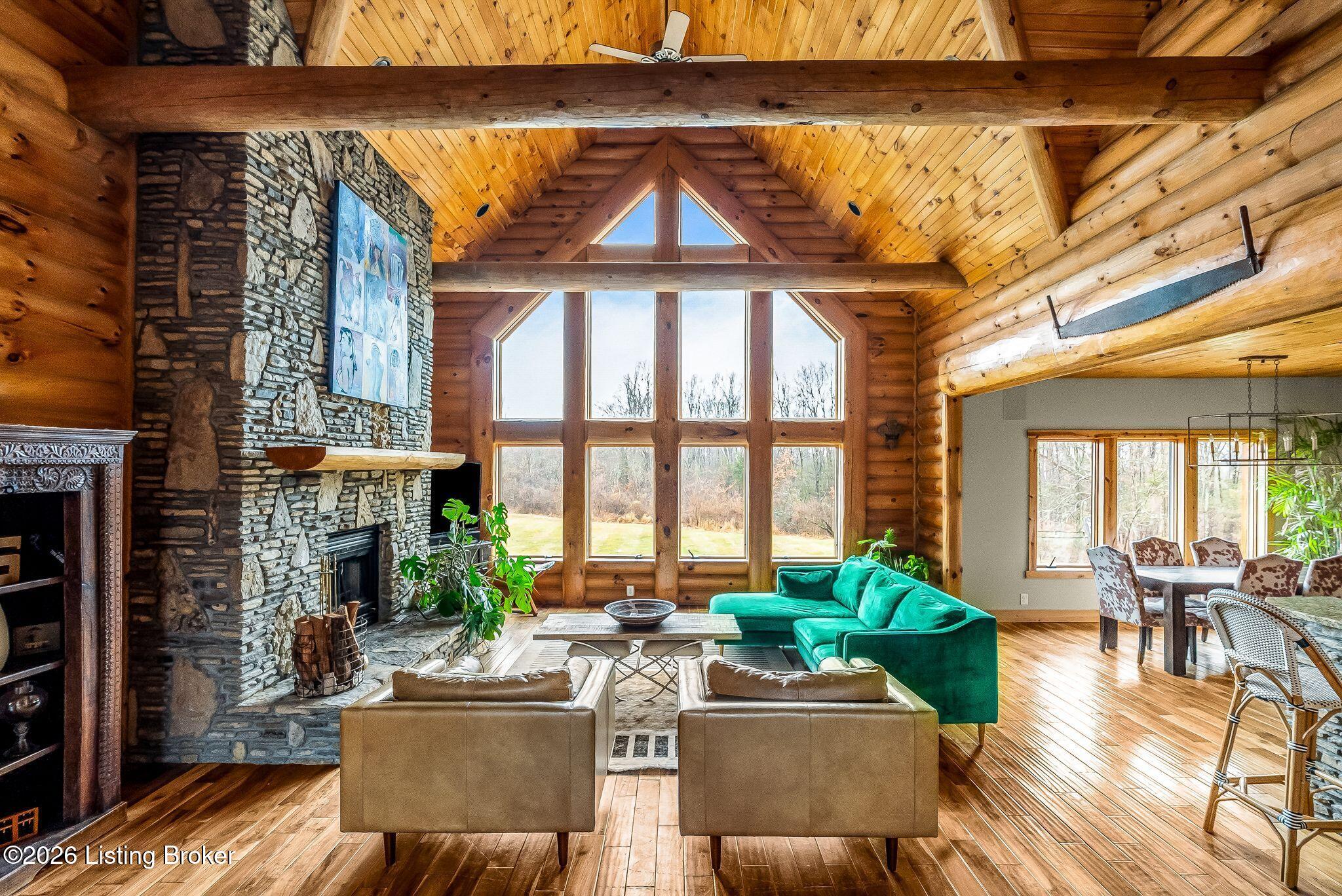 La Grange, Kentucky, 40031, United States, 5 Bedrooms Bedrooms, ,4 BathroomsBathrooms,Residential,Active,2026008