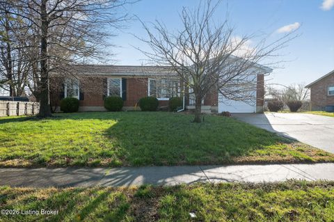 Photo of 8811 Cottingham Way, Louisville, KY 40258 (MLS # 1711589)