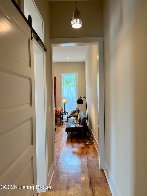 Tiny photo for 728 E Chestnut St, Louisville, KY 40202 (MLS # 1730968)