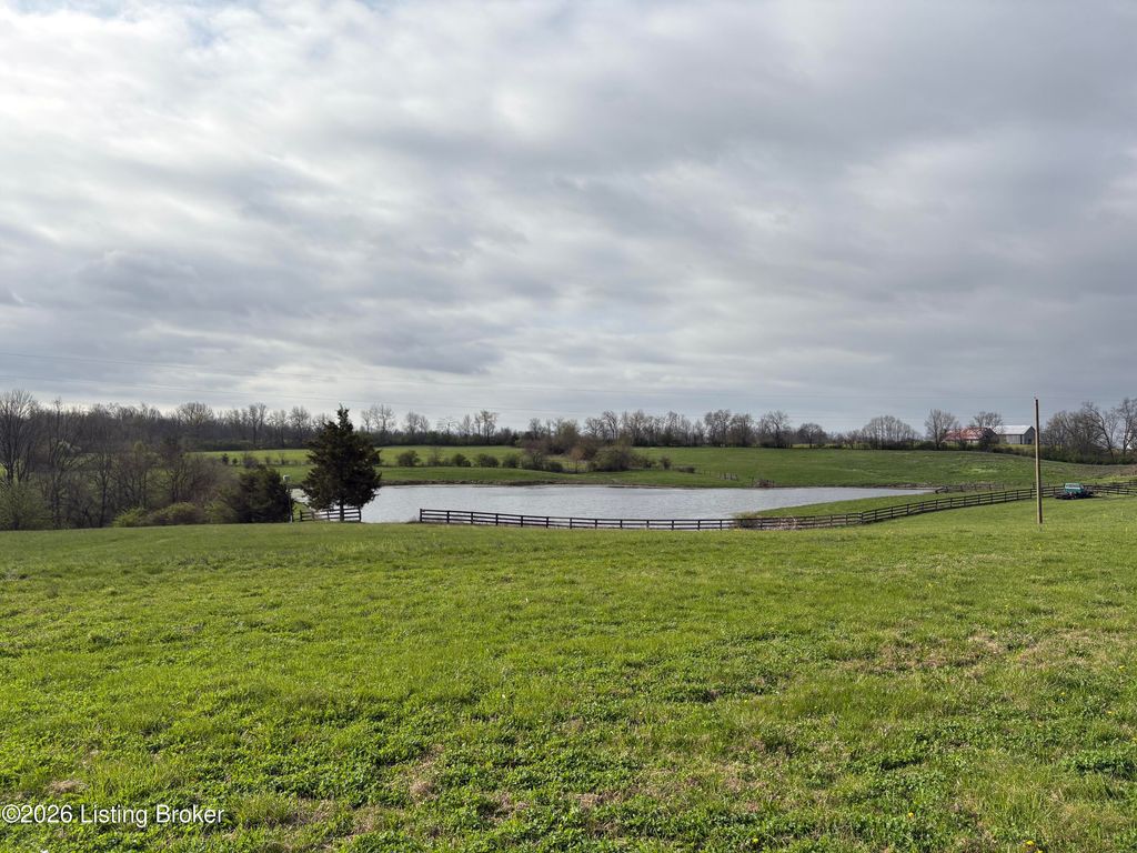 Photo of 3771 Sunnyside Rd, Smithfield, KY 40068 (MLS # 1713053)