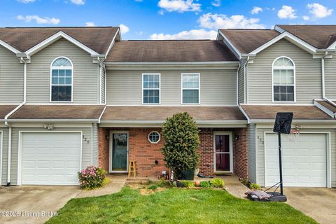 Photo of 126 Frank Ln, Mt Washington, KY 40047 (MLS # 1717502)