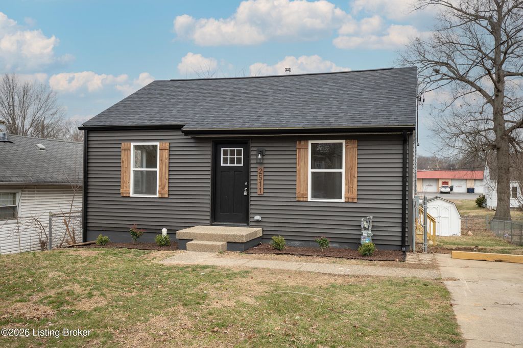 Photo of 2511 Elmhurst Ave, Louisville, KY 40216 (MLS # 1709622)